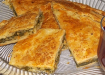 Pırasalı Açma Börek Tarifi ve Malzemeleri Pırasalı Açma Börek Tarifi ve Malzemeleri